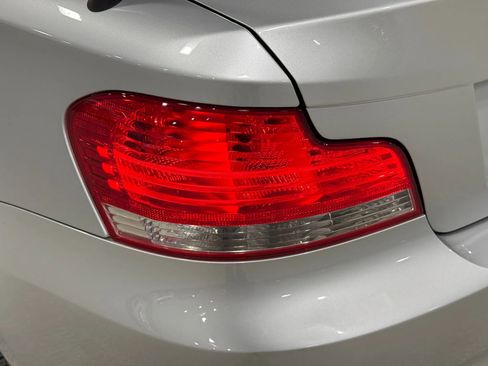 Used 2011 BMW 128i Convertible image 58