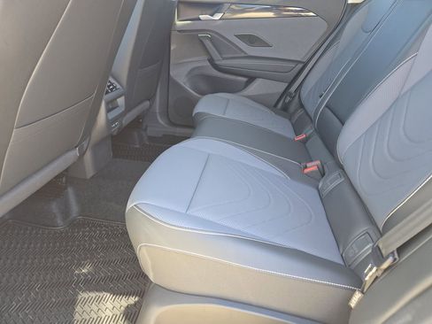 New 2026 Volkswagen Tiguan SE FWD image 21
