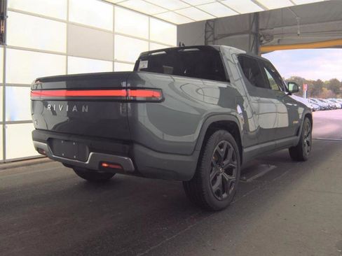 Used 2023 Rivian R1T Adventure AWD/4WD image 5