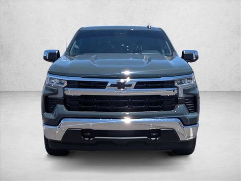 Used 2025 Chevrolet Silverado 1500 LT w/ Safety Package RWD image 2
