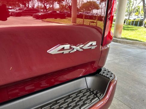 Used 2025 RAM 1500 Big Horn AWD/4WD image 21