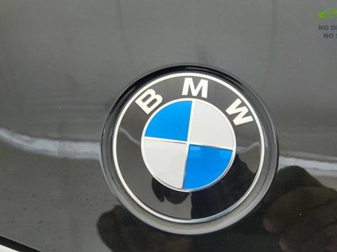 Used 2025 BMW 330i xDrive Sedan AWD/4WD image 16