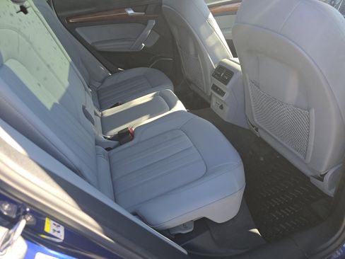 Certified 2022 Audi Q5 2.0T Premium Plus image 18
