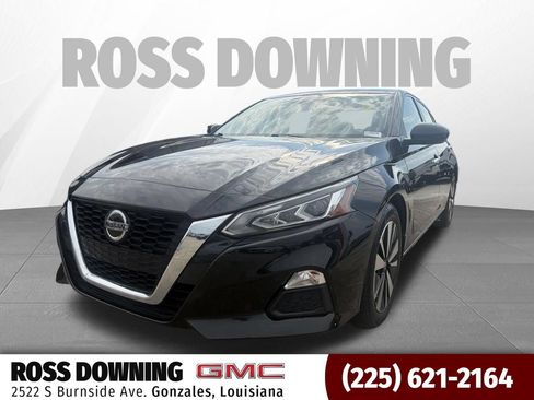 Used 2022 Nissan Altima 2.5 SV FWD image 1