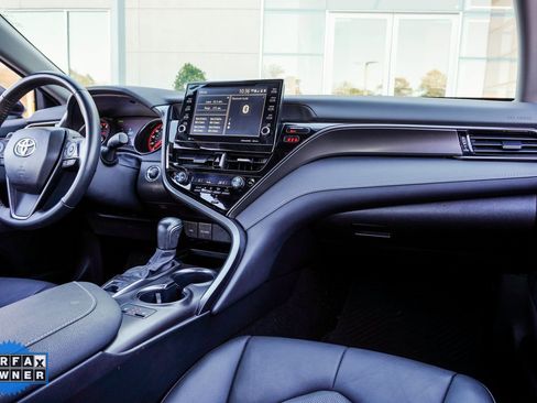 Used 2024 Toyota Camry XSE image 15