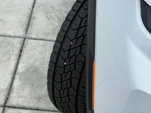New 2026 Hyundai Santa Cruz XRT AWD/4WD image 3