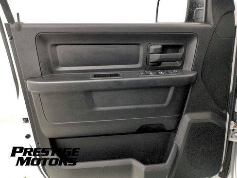 Used 2019 RAM 1500 Express w/ Wheel & Sound Group AWD/4WD image 21