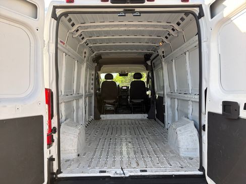 Used 2023 RAM ProMaster 2500 FWD image 20