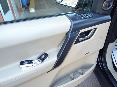 Used 2013 Land Rover LR2 HSE AWD/4WD image 57
