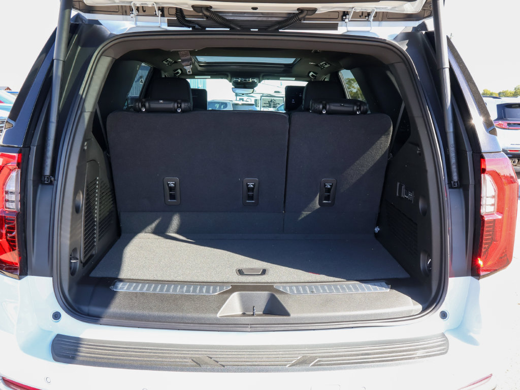 New 2027 GMC Yukon Denali w/ Denali Reserve Package AWD/4WD image 5