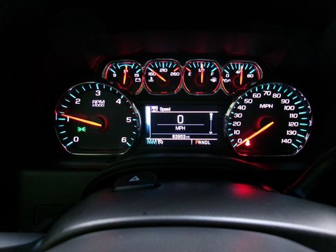 Used 2019 Chevrolet Tahoe LT image 6