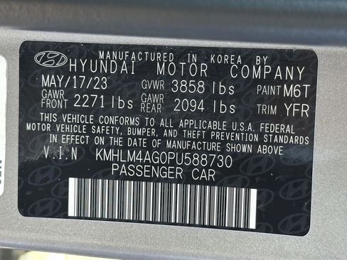 Used 2023 Hyundai Elantra SEL w/ Winter Weather Package image 15