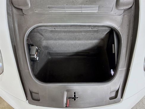 Used 2025 Porsche 911 Carrera image 14