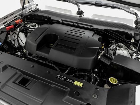Used 2024 Land Rover Defender 130 Outbound AWD/4WD image 48