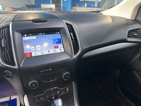 Used 2016 Ford Edge SEL w/ Canadian Touring Package image 31