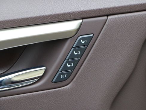 Used 2020 Lexus RX 350 AWD w/ Premium Package image 18