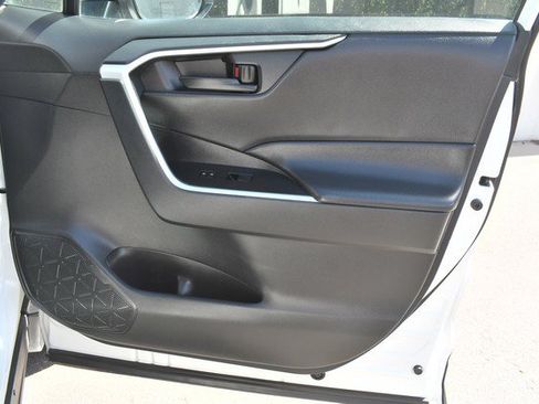 Certified 2024 Toyota RAV4 LE AWD/4WD image 23