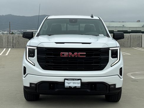 New 2026 GMC Sierra 1500 Elevation w/ Preferred Package AWD/4WD image 5