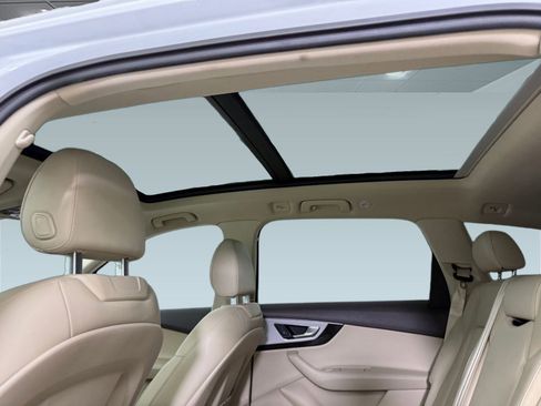 Used 2019 Audi Q7 2.0T Premium w/ Convenience Package image 27