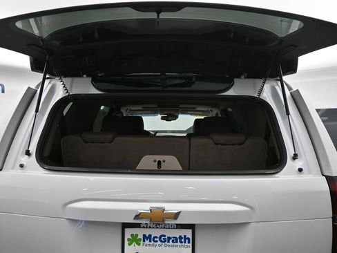 Used 2018 Chevrolet Tahoe Premier image 11