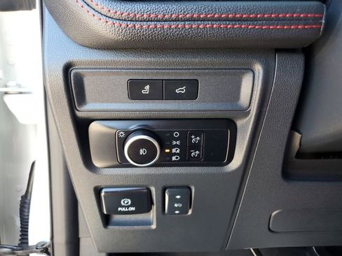 Used 2024 Ford Expedition Max Limited image 28