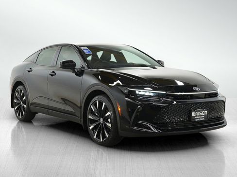 Used 2024 Toyota Crown Platinum image 7