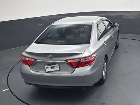 Used 2015 Toyota Camry SE FWD image 34