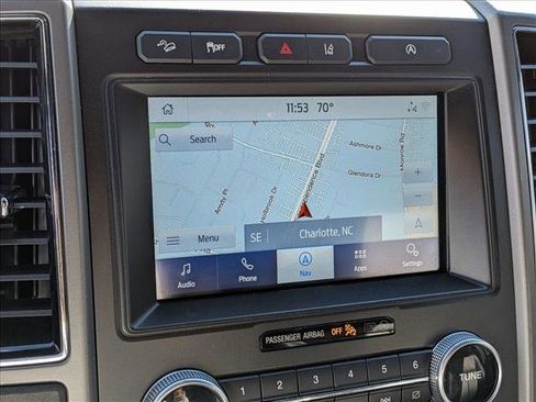 Used 2021 Ford Expedition XLT image 15