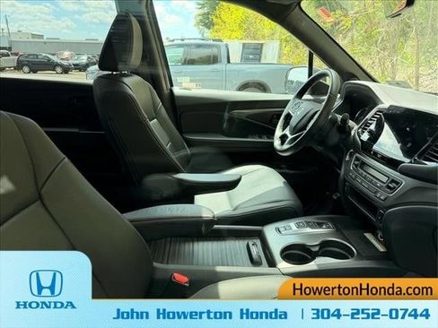 Used 2023 Honda Passport EX-L image 10