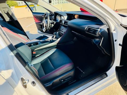 Used 2020 Lexus IS 300 w/ Premium Package image 28