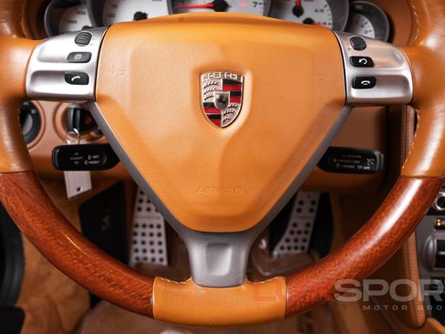 Used 2006 Porsche 911 Carrera S RWD image 32