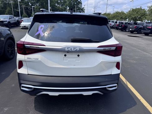 Used 2022 Kia Seltos S FWD image 5
