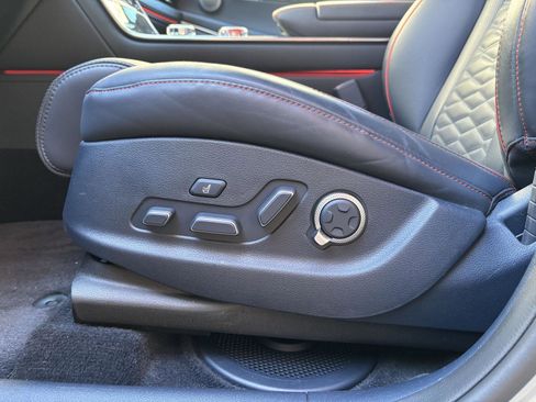 Used 2025 Genesis GV80 3.5T e-SC AWD/4WD image 15