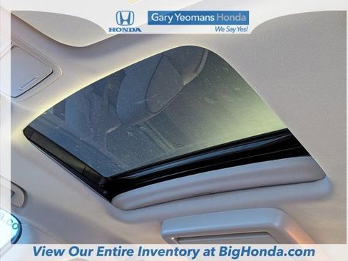 New 2026 Honda Odyssey Touring image 24