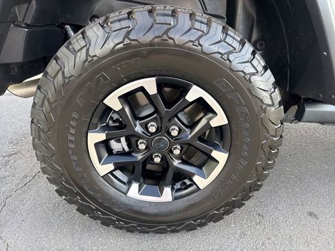 Certified 2025 Jeep Wrangler Unlimited Rubicon 4xe w/ Safety Group image 11