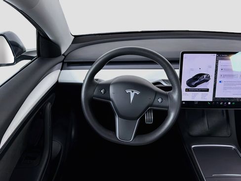 Used 2023 Tesla Model 3 Performance AWD/4WD image 17