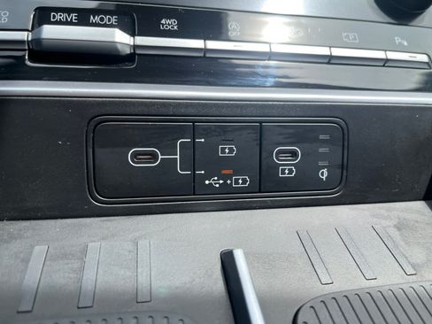 Used 2024 Hyundai Santa Fe XRT AWD/4WD image 32