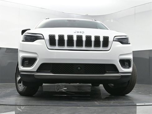 Used 2022 Jeep Cherokee Limited image 24