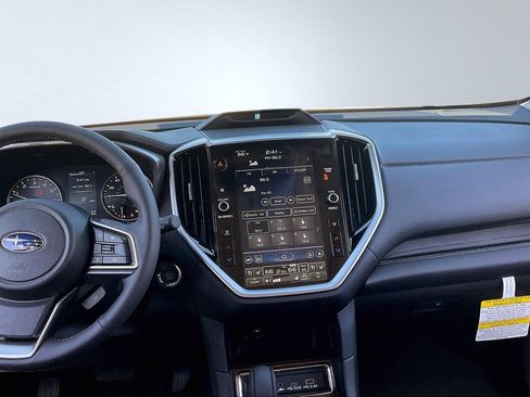New 2025 Subaru Ascent Touring w/ Popular Package #2 image 7