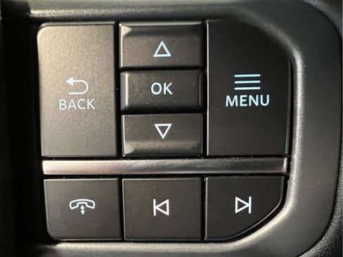 Used 2023 Ford F150 Lariat AWD/4WD image 19