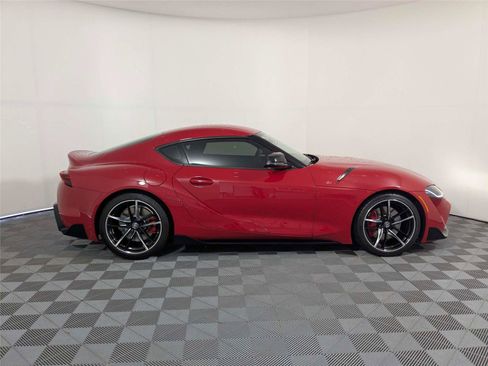 Used 2020 Toyota Supra Premium w/ Driver Assist Package RWD image 4