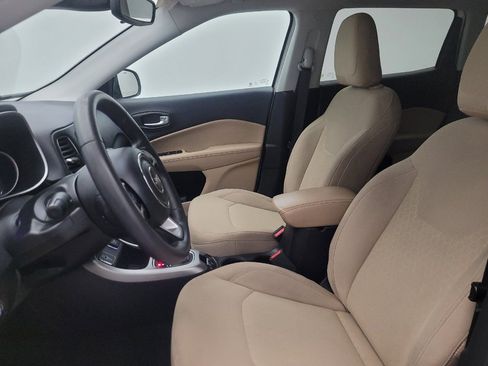 Used 2019 Jeep Compass Sport FWD image 17