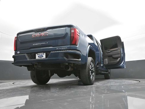 Used 2024 GMC Sierra 2500 Denali w/ Denali Reserve Package image 48