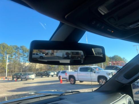 Used 2022 GMC Sierra 1500 SLT w/ SLT Premium Plus Package image 35