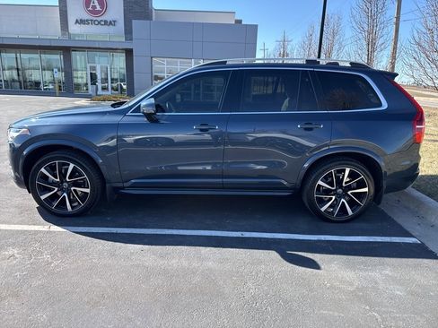Used 2019 Volvo XC90 T6 Momentum w/ Advanced Package image 8