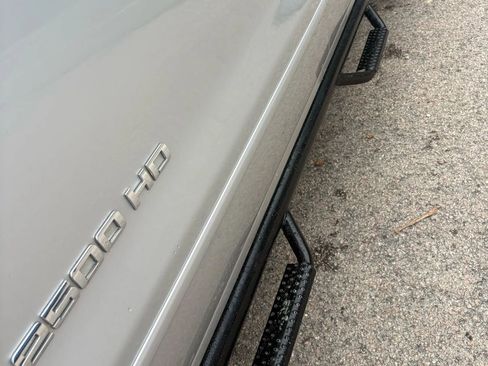 Used 2019 Chevrolet Silverado 2500 LT w/ LT Convenience Package image 48