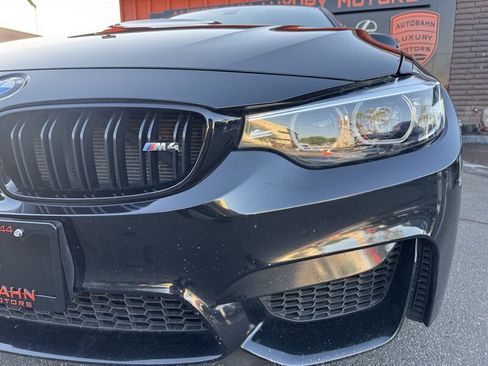 Used 2018 BMW M4 Coupe w/ Competition Package RWD image 6