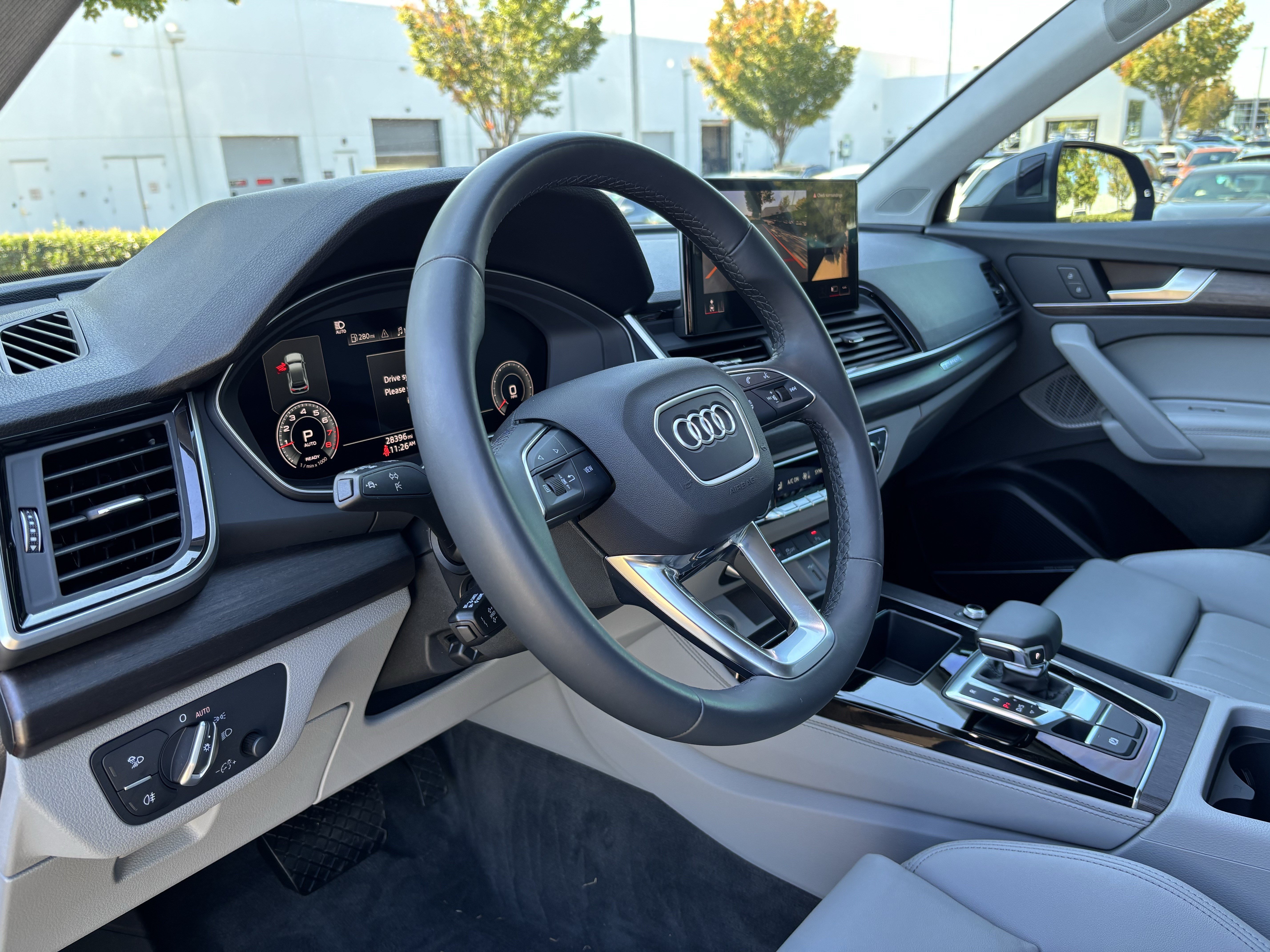 Used 2024 Audi Q5 2.0T Premium Plus w/ Premium Plus Package AWD/4WD image 17