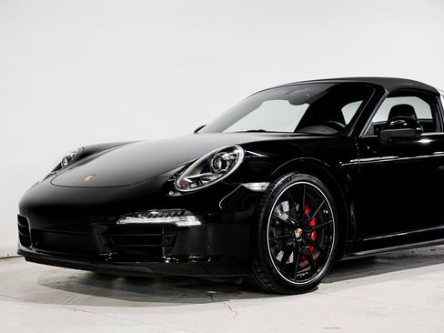 Used 2015 Porsche 911 Targa 4S AWD/4WD image 30
