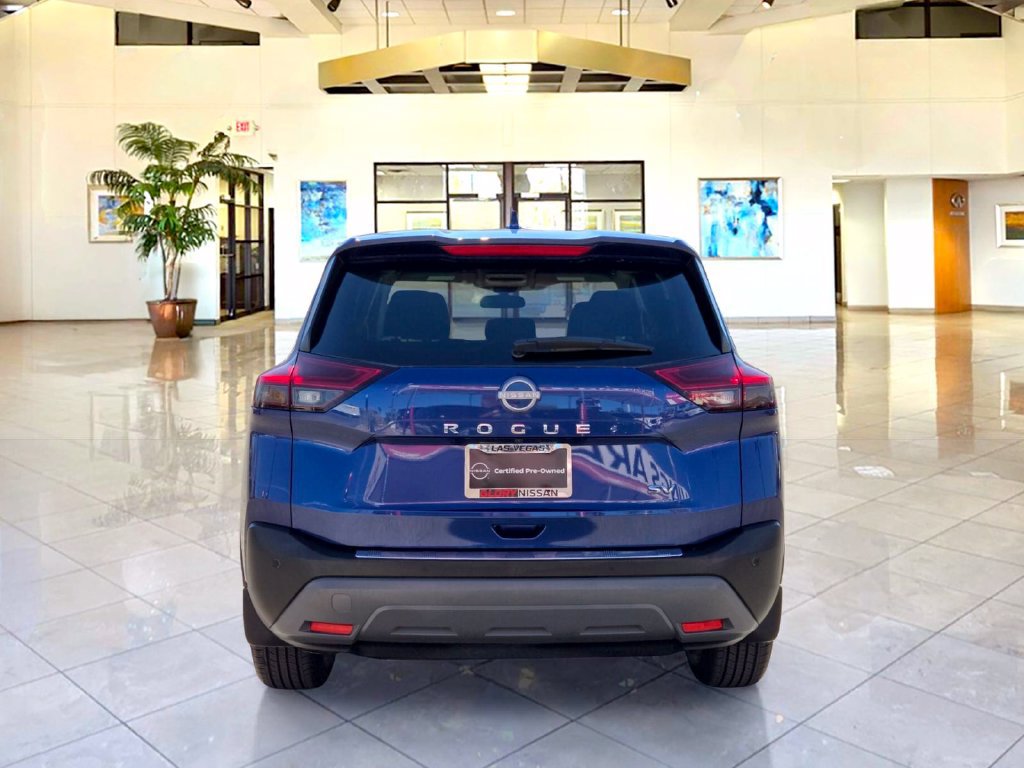 Certified 2023 Nissan Rogue SV FWD image 6
